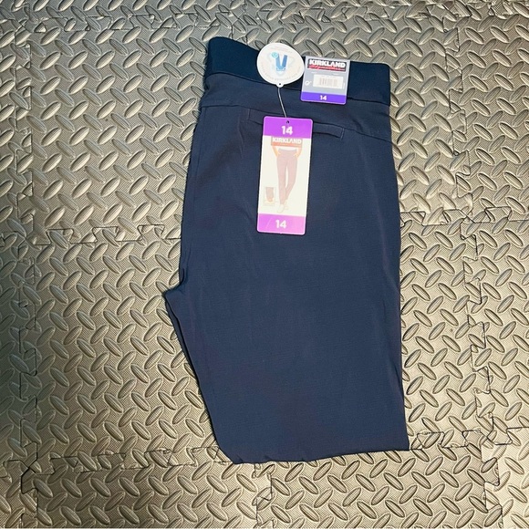 Kirkland Signature Dark Blue Trousers - Picture 10 of 13